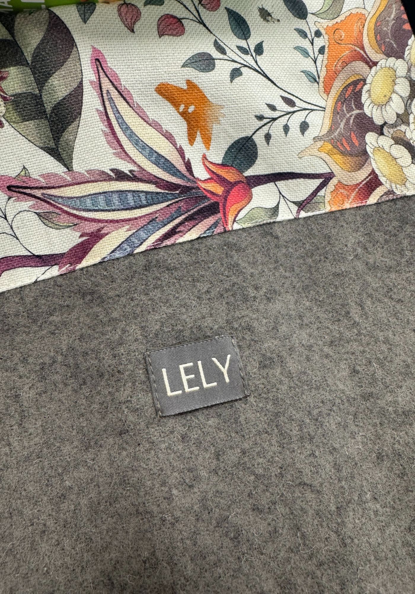 LELY das wollige Wettercover Lunaris