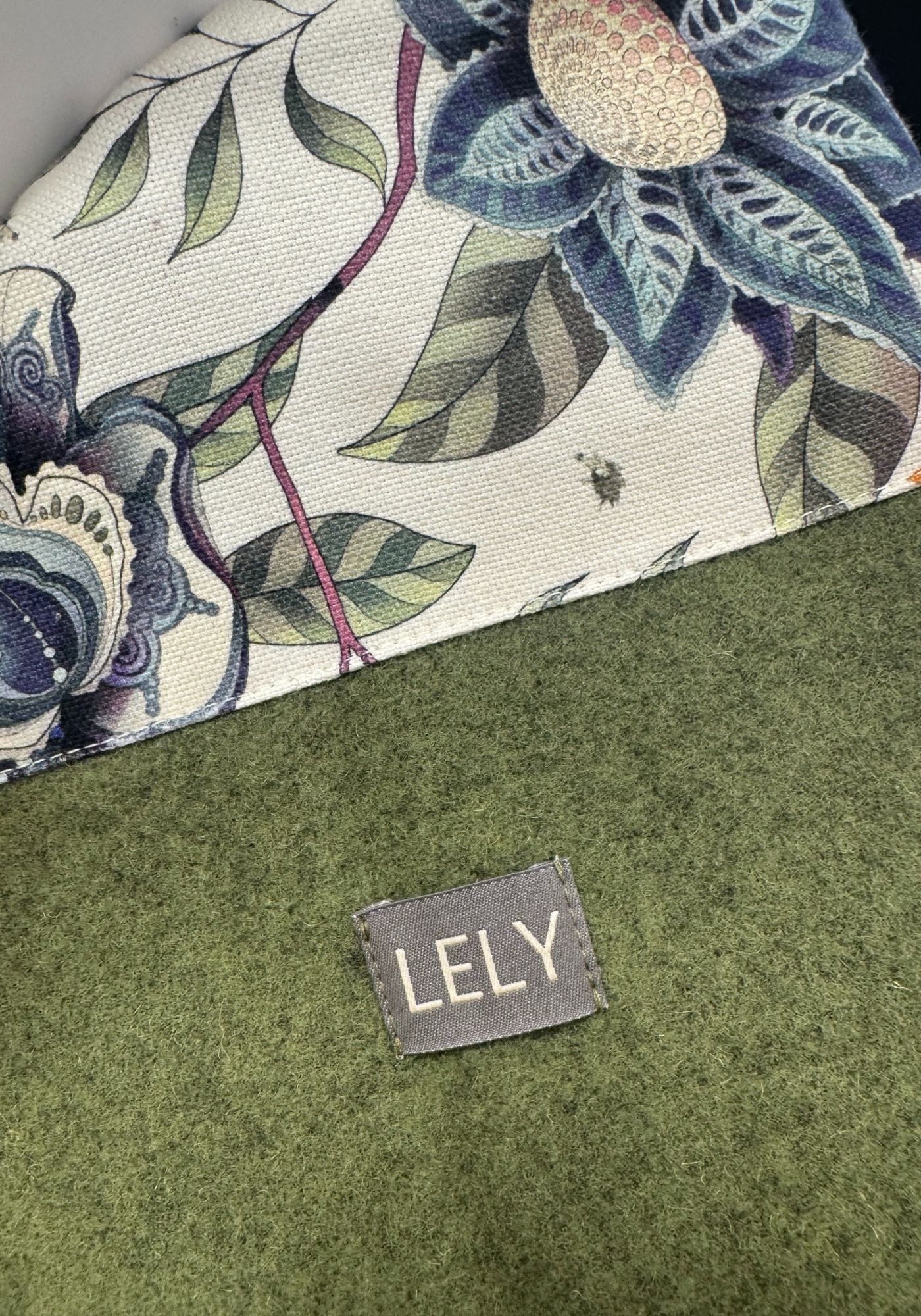 LELY das wollige Wettercover Persea